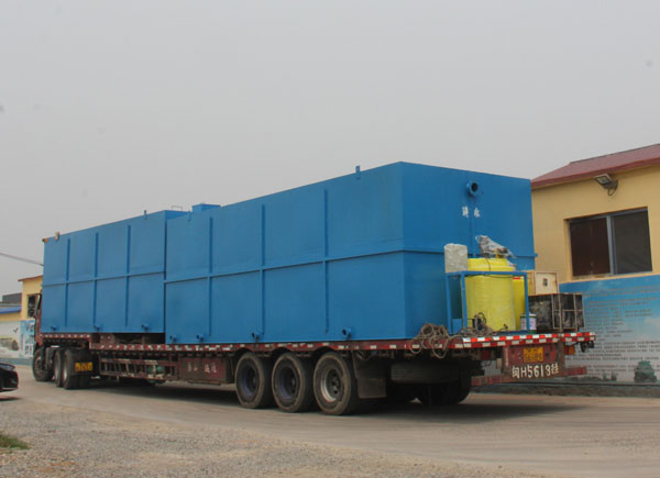 一體化污水處理成套設(shè)備應(yīng)該怎樣維護